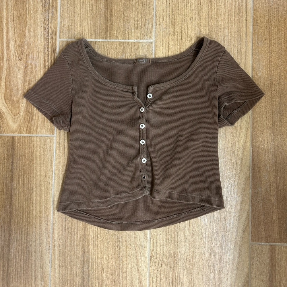 Brandy Melville Zelly Top